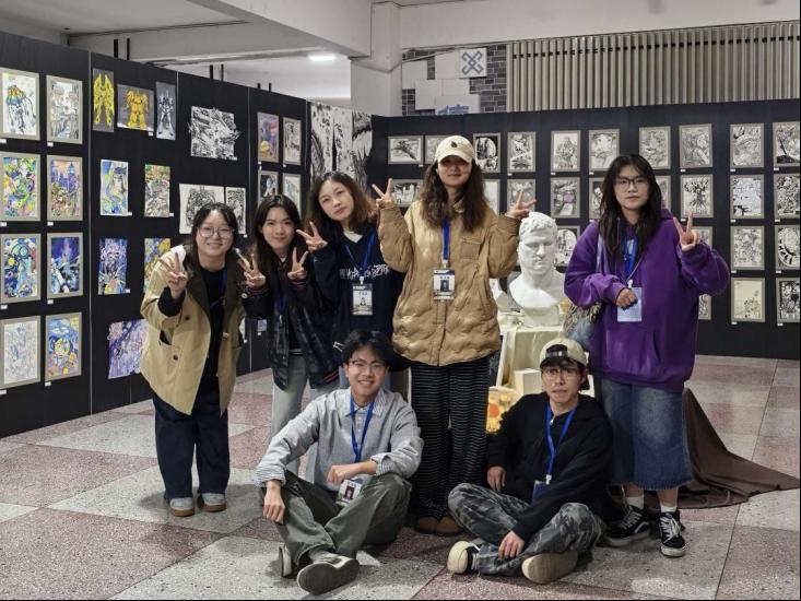 深化SC教学改革 赋能美术课堂实践——美术系赴恩施市二中开展实习听评课活动（第四场）