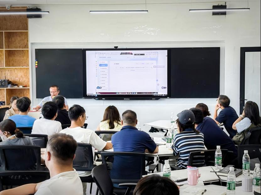 【强一线行动】一场超星培训，点亮N堂好课！建筑与艺术设计学院成功举办超星教学平台培训